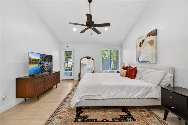 6413 N Arthur Avenue, Fresno, CA 93711