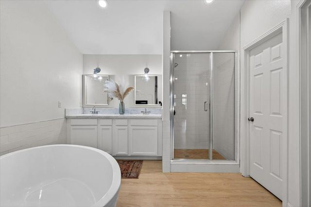 6413 N Arthur Avenue, Fresno, CA 93711