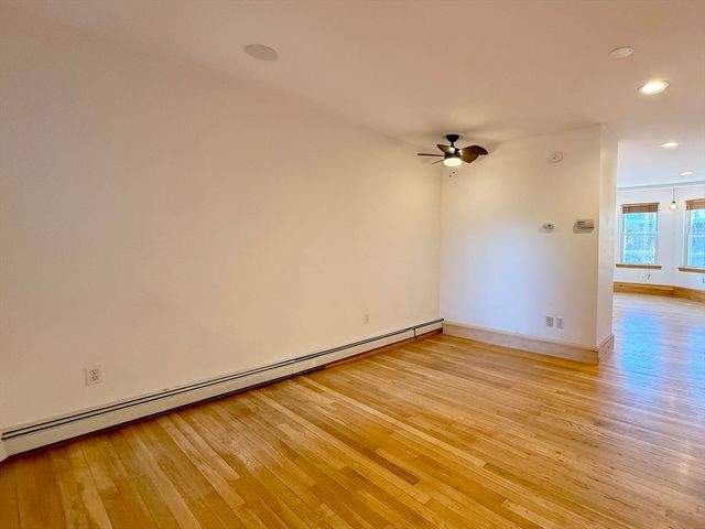 148 Berkshire St 148-4, Cambridge, MA 02141