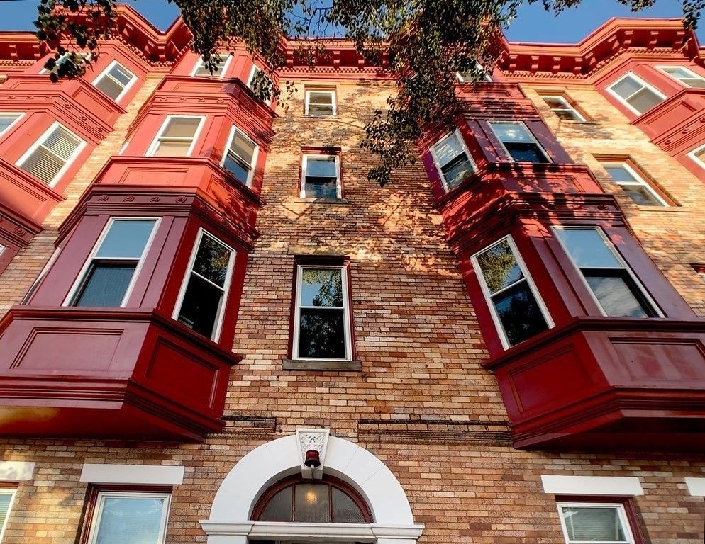 148 Berkshire St 148-4, Cambridge, MA 02141