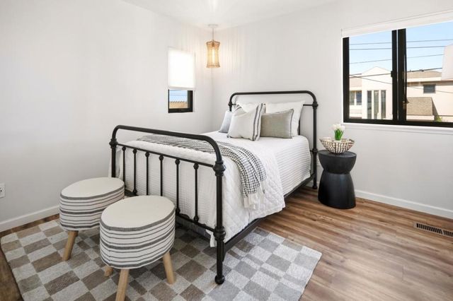 25 Coral Street, Pacific Grove, CA 93950