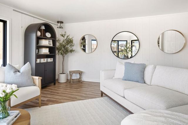 25 Coral Street, Pacific Grove, CA 93950