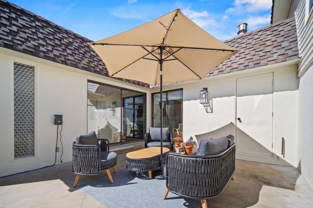 25 Coral Street, Pacific Grove, CA 93950