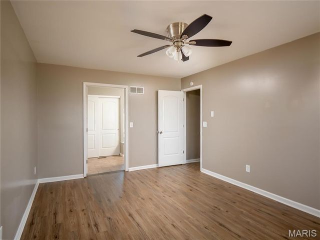 3078 Willow Creek Estates Drive, St Louis, MO 63031