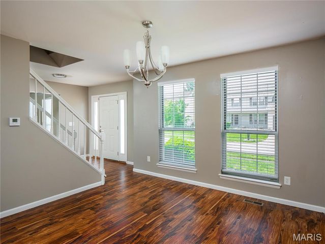 3078 Willow Creek Estates Drive, St Louis, MO 63031