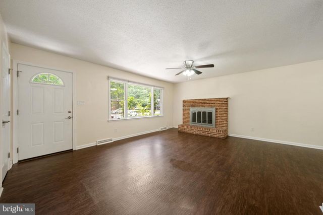 21655 DEFENDER ST, Lexington Park, MD 20653