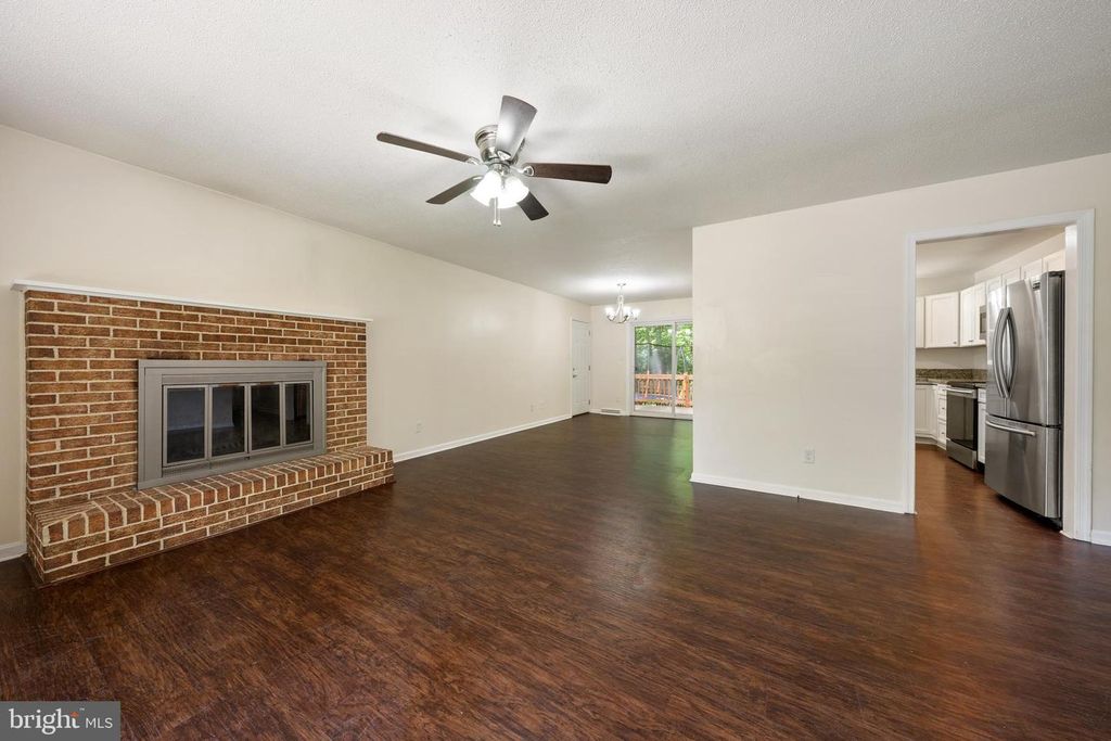 Image 11 of property listing at 21655 DEFENDER ST, Lexington Park, MD 20653