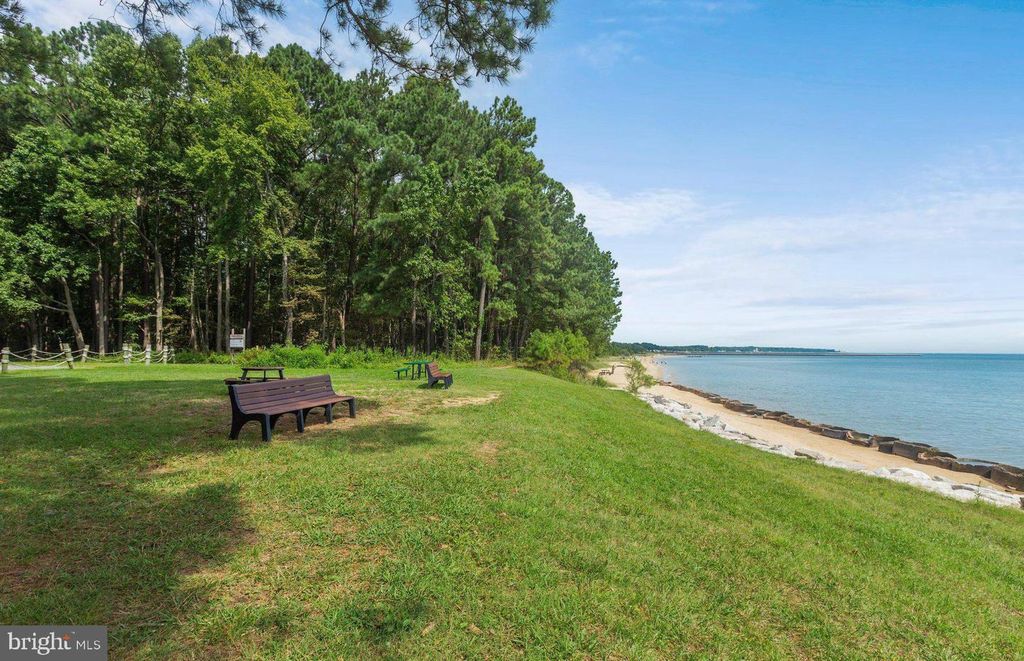 Image 2 of property listing at 21655 DEFENDER ST, Lexington Park, MD 20653