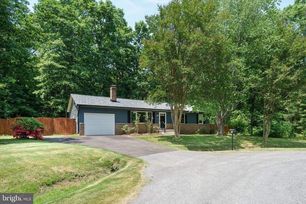 Image 29 of property listing at 21655 DEFENDER ST, Lexington Park, MD 20653