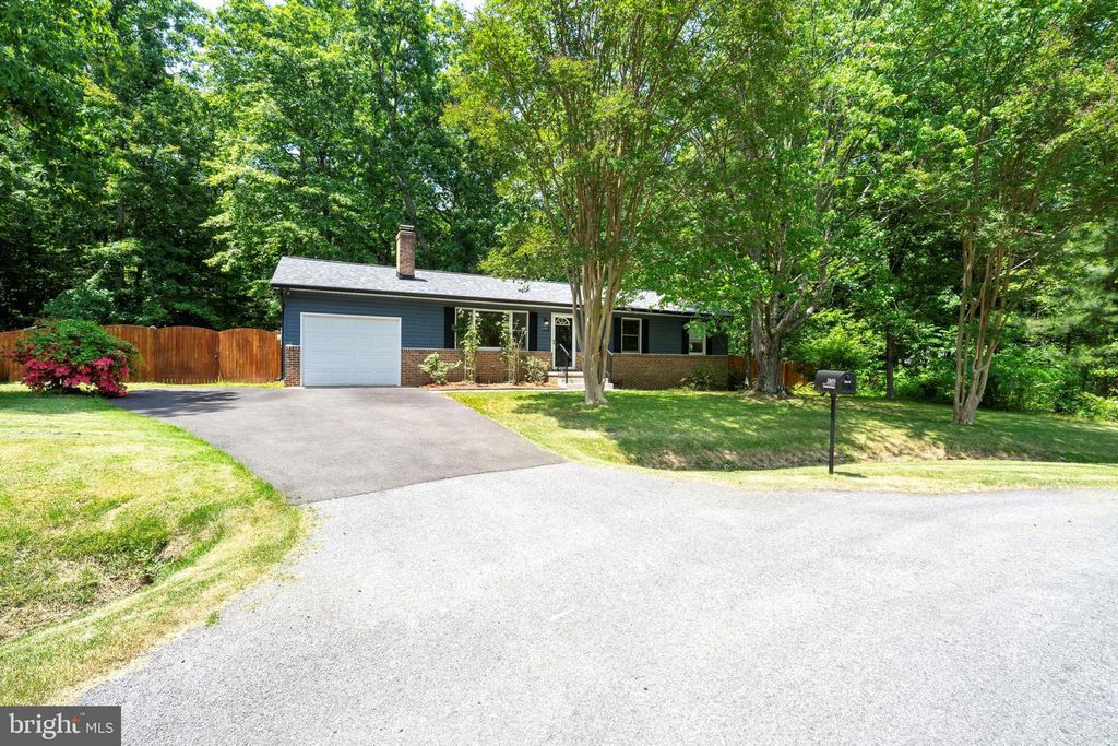 Image 30 of property listing at 21655 DEFENDER ST, Lexington Park, MD 20653