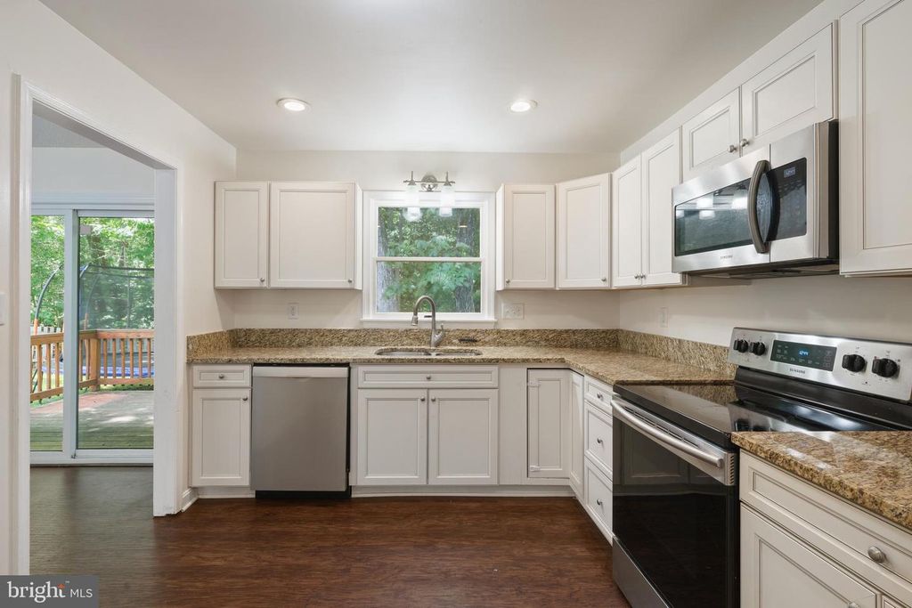 Image 8 of property listing at 21655 DEFENDER ST, Lexington Park, MD 20653