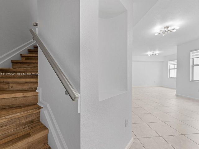 11603 NW 89th St 217, Doral, FL 33178