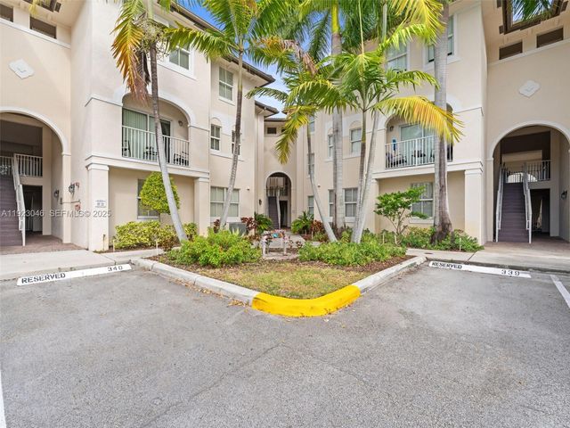 11603 NW 89th St 217, Doral, FL 33178