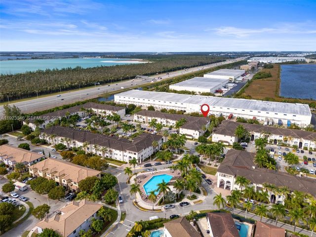 11603 NW 89th St 217, Doral, FL 33178