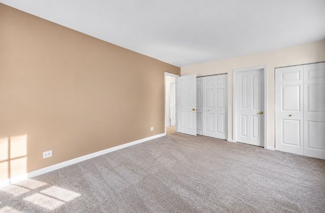 404 ASSEMBLY Drive, Bolingbrook, IL 60440