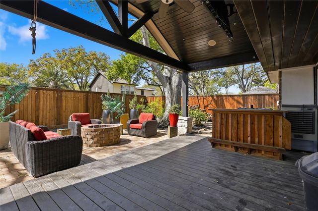 15711 Laurel Heights Drive, Houston, TX 77084