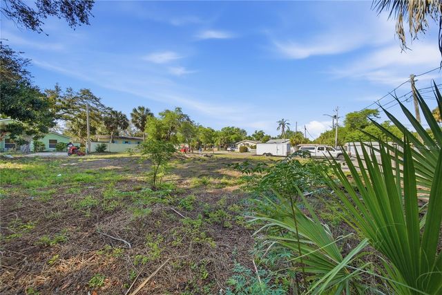 3820 7TH STREET S, St Petersburg, FL 33705