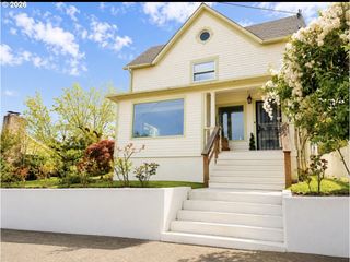 322 W C St, Rainier, OR 97048