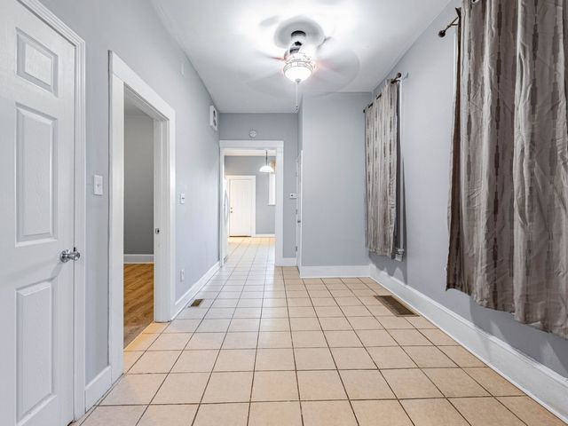 1621 W Cullerton Street 1, Chicago, IL 60608