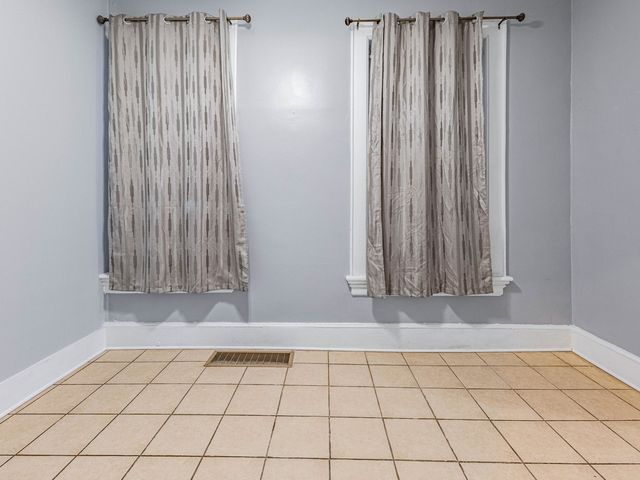 1621 W Cullerton Street 1, Chicago, IL 60608