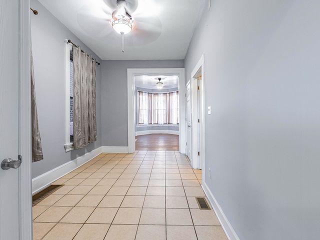 1621 W Cullerton Street 1, Chicago, IL 60608