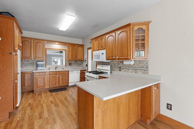 5910 Lyons Highway, Adrian, MI 49221