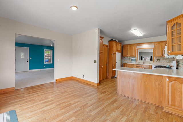 5910 Lyons Highway, Adrian, MI 49221