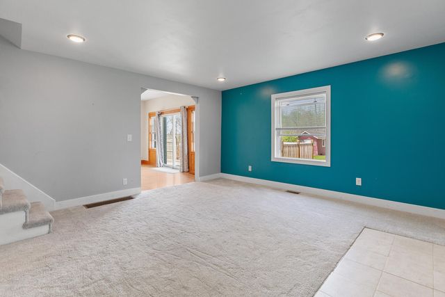 5910 Lyons Highway, Adrian, MI 49221