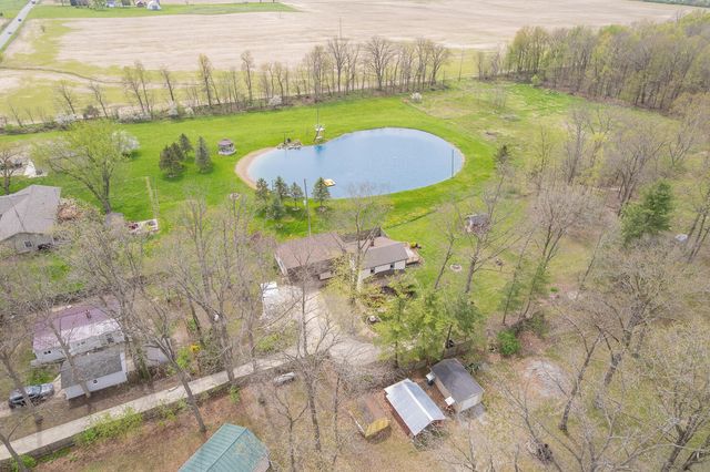 5910 Lyons Highway, Adrian, MI 49221
