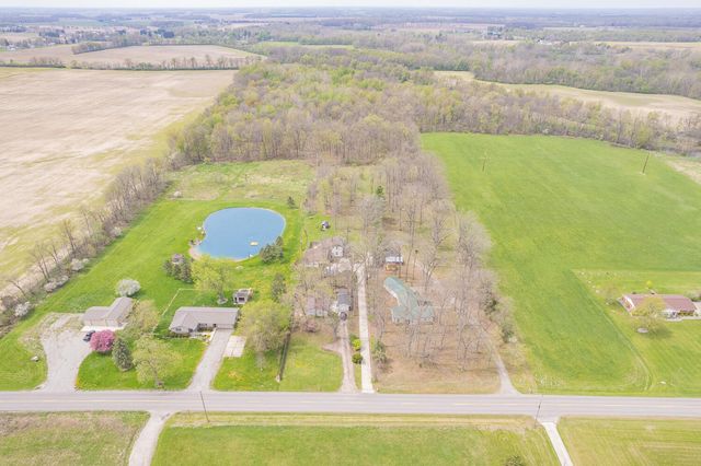 5910 Lyons Highway, Adrian, MI 49221