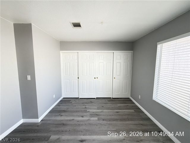 7520 Pacific Ridge Avenue, Las Vegas, NV 89128