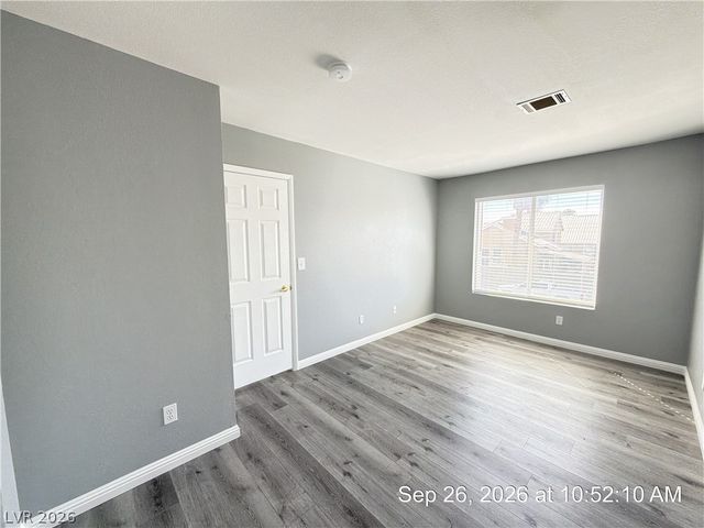 7520 Pacific Ridge Avenue, Las Vegas, NV 89128