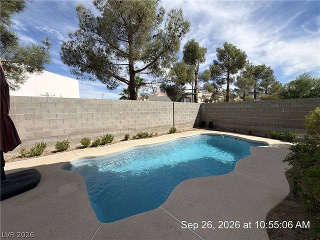 7520 Pacific Ridge Avenue, Las Vegas, NV 89128