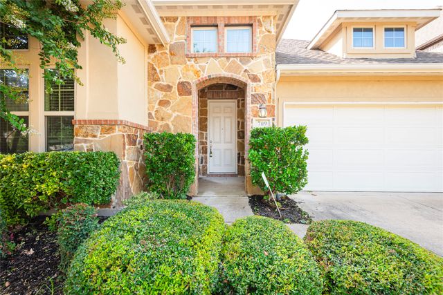 709 Llano Falls Drive, Mckinney, TX 75071