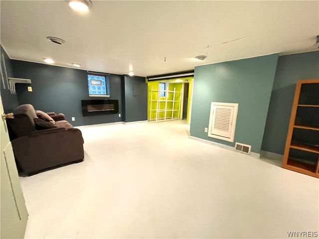 469 Washington Highway, Amherst, NY 14226