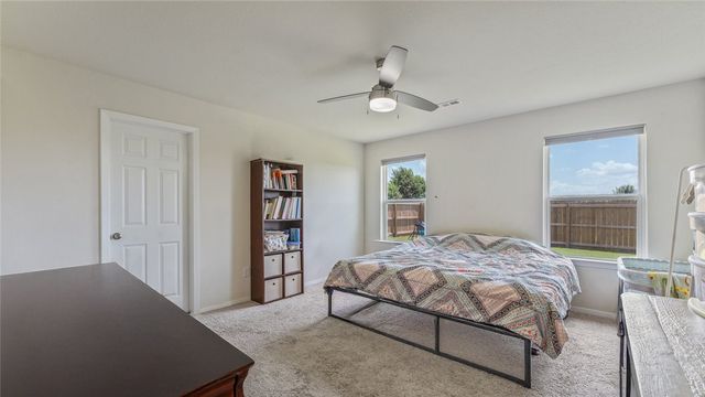 1721 Greenbank Drive, Centerton, AR 72719