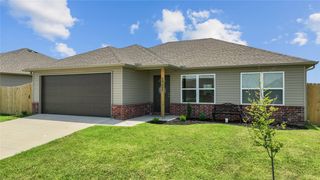 1721 Greenbank Drive, Centerton, AR 72719