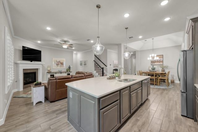 334 Torrey Bloom Loop, Conroe, TX 77304