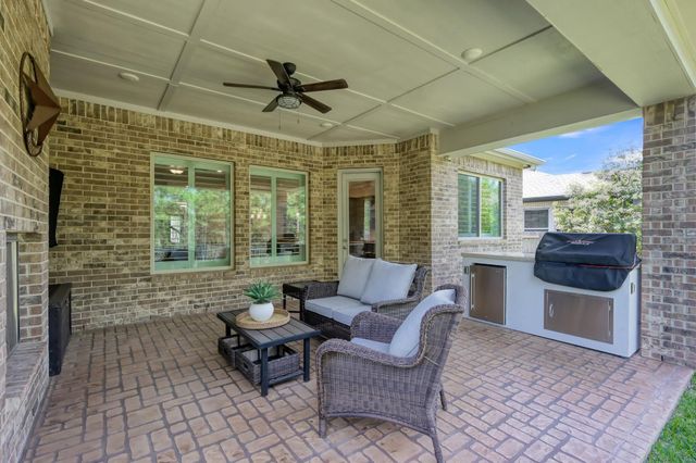 334 Torrey Bloom Loop, Conroe, TX 77304