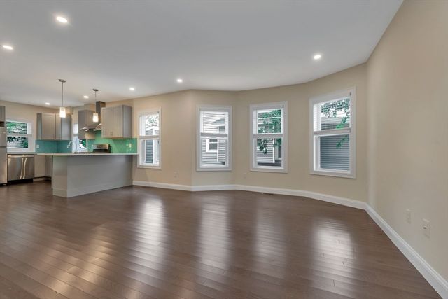 161 Fourth St. 1, Medford, MA 02155