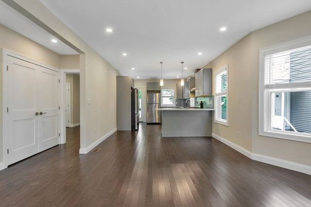 161 Fourth St. 1, Medford, MA 02155