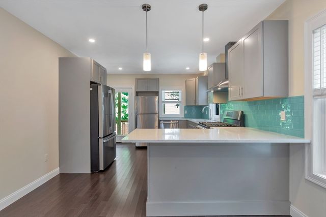 161 Fourth St. 1, Medford, MA 02155