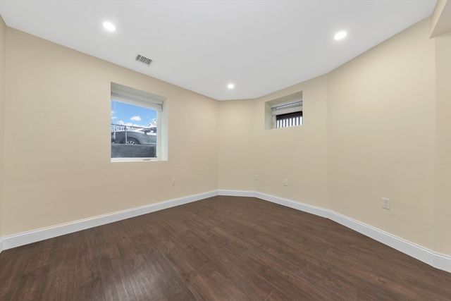 161 Fourth St. 1, Medford, MA 02155