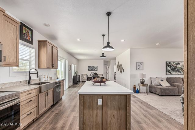 2257 S NIKKI Lane, Maricopa, AZ 85139