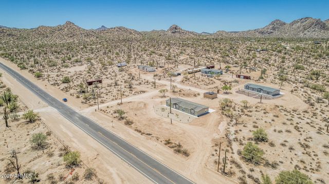 2257 S NIKKI Lane, Maricopa, AZ 85139