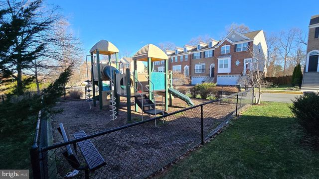 6267 SUMMIT POINT CT, Alexandria, VA 22310