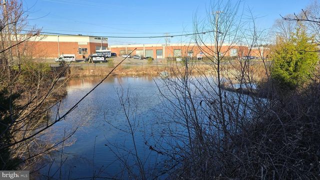 6267 SUMMIT POINT CT, Alexandria, VA 22310