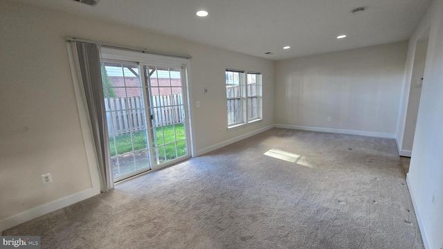 6267 SUMMIT POINT CT, Alexandria, VA 22310