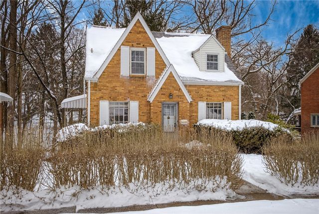 822 Harden Dr, Ross Twp, PA 15229