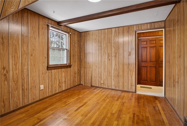 822 Harden Dr, Ross Twp, PA 15229